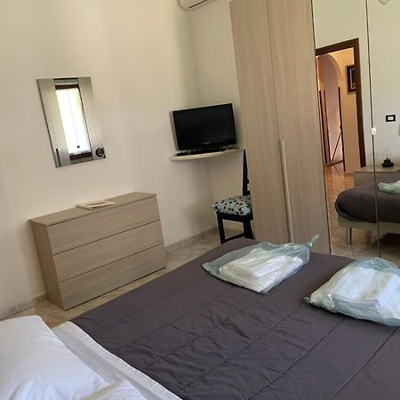 Appartamento A Marina Di San Nicola Roma Palo  Exterior foto